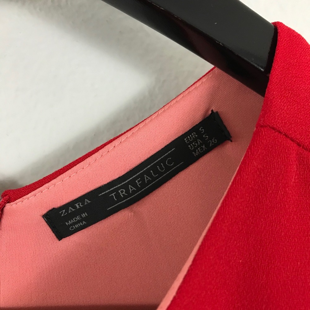 Zara small Romper Red Pleated Sleeveless - Picture 5 of 6